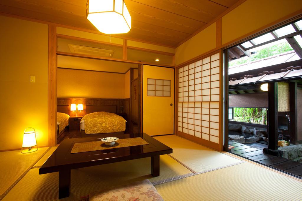 Hotel Shugetsu Kokonoe Esterno foto